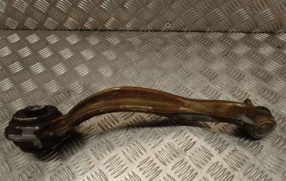 Mercedes-Benz E W212 Front control arm