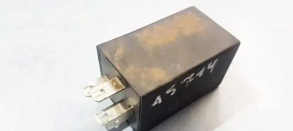 Audi A4 S4 B5 8D Other relay 4D0907131
