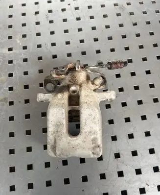 Citroen C4 I Rear brake caliper 