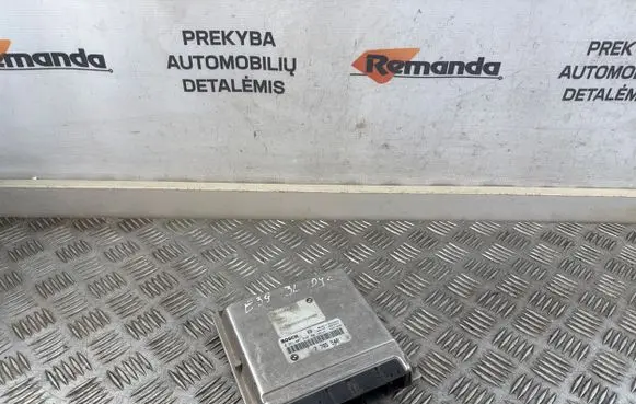 BMW 5 E39 Engine control unit/module 7785540 0281001830