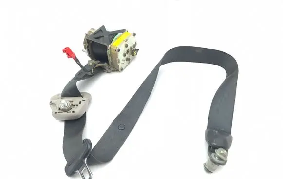 Mitsubishi Pajero Front seatbelt TKAF2EN283