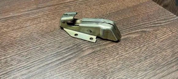 Volkswagen Transporter - Caravelle T4 Loading door check strap stopper 701827545