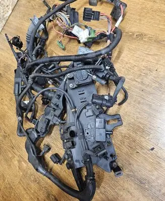 BMW 3 E90 E91 Engine installation wiring loom 850721302 850720802