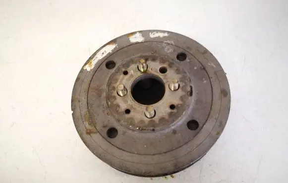 Volkswagen PASSAT B5 Crankshaft pulley 