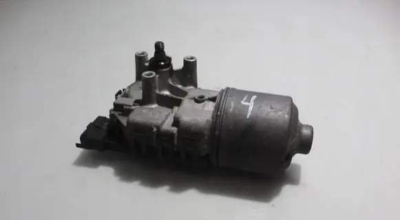 Peugeot 206 Wiper motor 0390241523