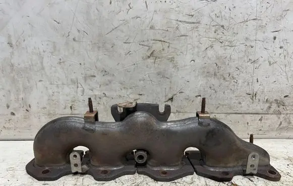 Peugeot 508 Exhaust manifold 9672525080