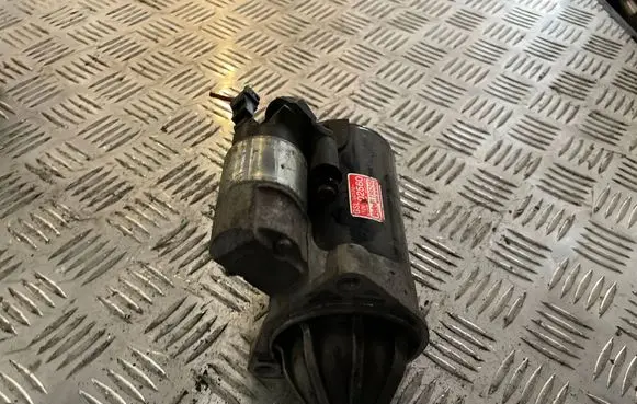 Hyundai i10 Starter motor 1195248