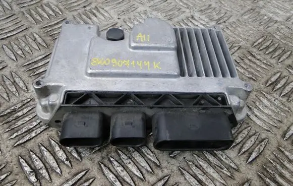 Audi A4 S4 B8 8K Trunk lid opening control unit 8K0907144K