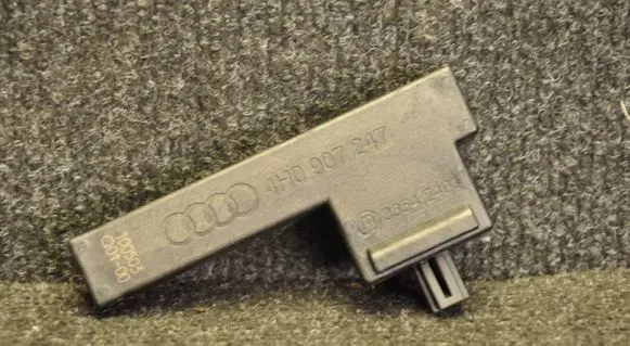 Audi A8 S8 D4 4H Other devices 4H0907247