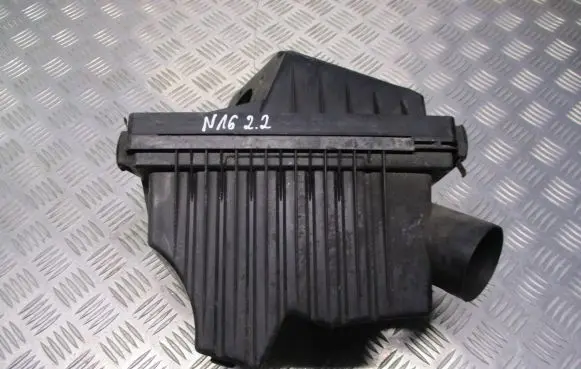 Nissan Almera N16 Air filter box