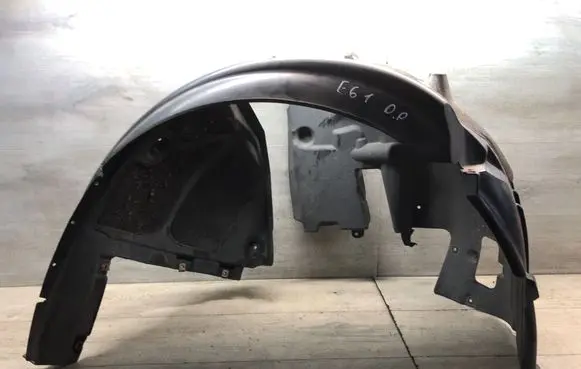 BMW 5 E60 E61 Front wheel arch liner splash guards 7033750 17370110 7896606