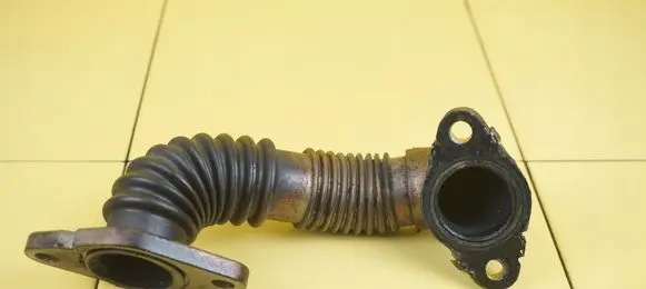 Nissan Navara D23 EGR valve line/pipe/hose YS23