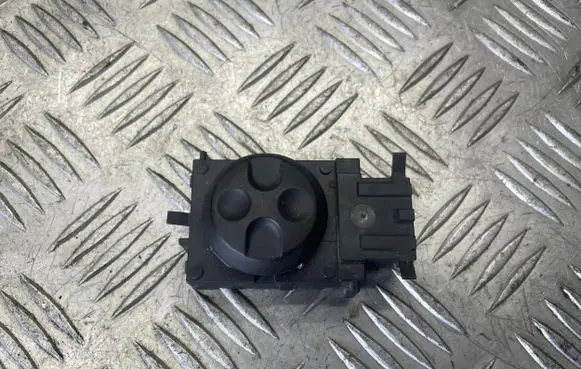 Peugeot 508 Seat control switch 96602211XT 440950200 0346940