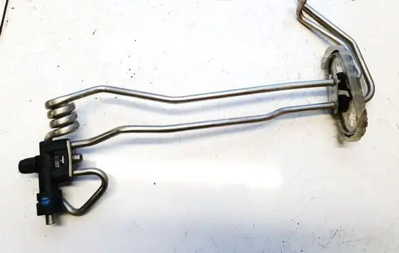 Mercedes-Benz S W221 Engine coolant pipe/hose 1408300384
