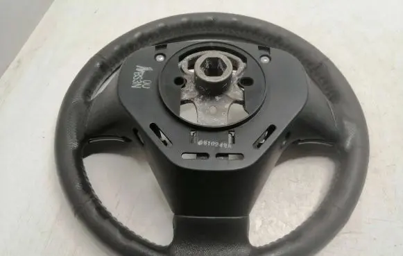Mazda 3 I Steering wheel 