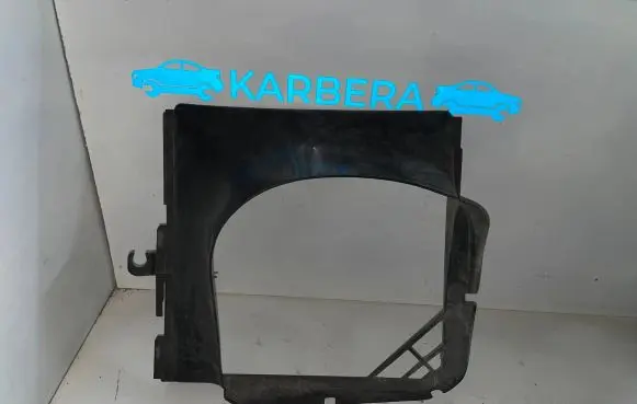 Volkswagen Touareg II Intercooler air channel guide 7L0117339