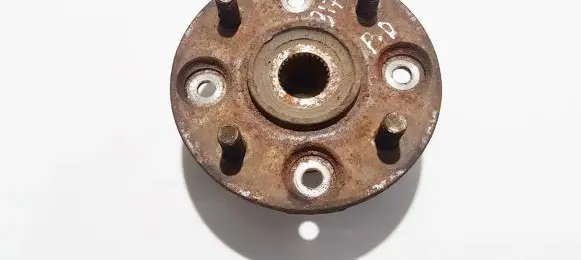 Honda Accord Front wheel hub
