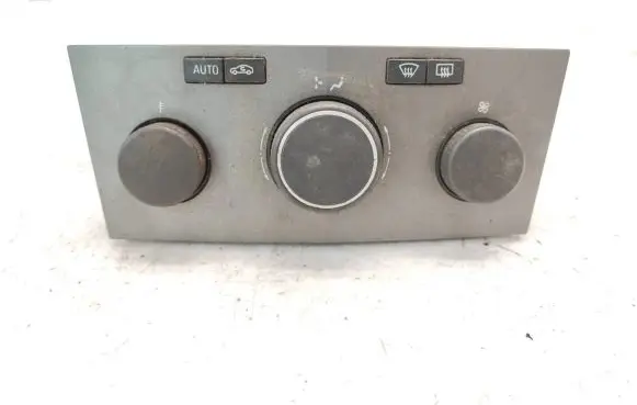 Opel Zafira B Climate control unit 13245114 90151257 901512570002