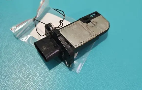 BMW X6 E71 Mass air flow meter AFH70M81 IMPRK1542040