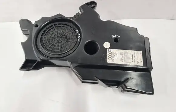 Audi A3 S3 8P Subwoofer speaker 8P3035382 7606500216 523034554
