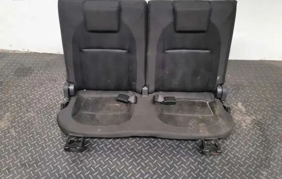 Nissan Qashqai Third row seats 