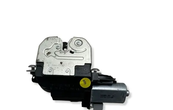 Volkswagen Touareg II Tailgate/trunk/boot lock/catch/latch 7P0827505J