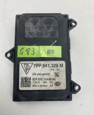 Audi Q3 8U Headlight ballast module Xenon 7PP941329M
