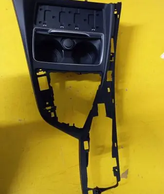 BMW 2 F22 F23 Cup holder front 6993607