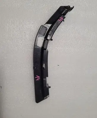 Mercedes-Benz V Class W447 Front bumper mounting bracket A4478850421