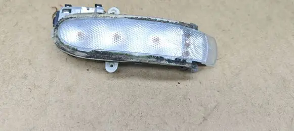 Mercedes-Benz C W203 Mirror indicator light 