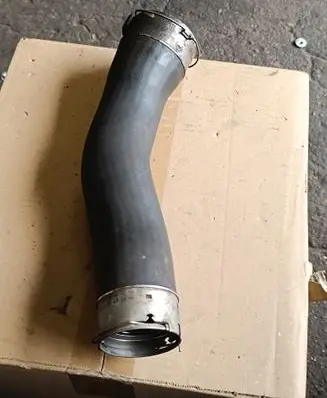 BMW X3 F25 Intercooler hose/pipe