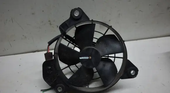 Smart ForTwo III C453 Electric radiator cooling fan 8240708