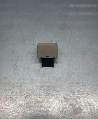 Toyota Corolla E120 E130 Other relay 8198005040 MB0665005341