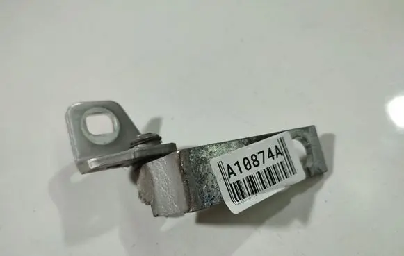 Ford Focus Rear door lower hinge