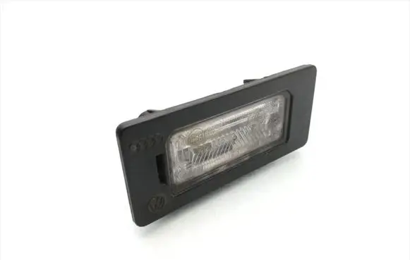 Volkswagen PASSAT B6 Number plate light 8T0943021