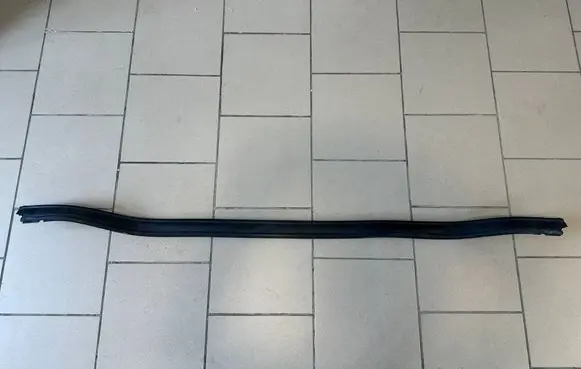 BMW 2 F45 Engine compartment rubber