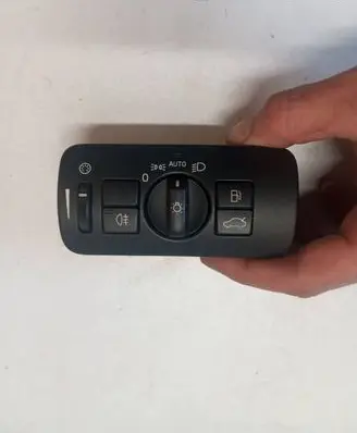 Volvo XC60 Light switch 30739428