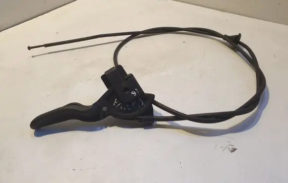 Engine bonnet/hood lock release cable