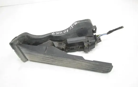 Volkswagen Golf V Accelerator throttle pedal 1K1721503L 6PV00860000