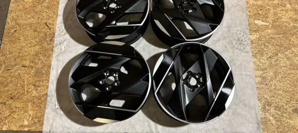 Peugeot 408 II R20 alloy rim 9840674780 PS00113PR