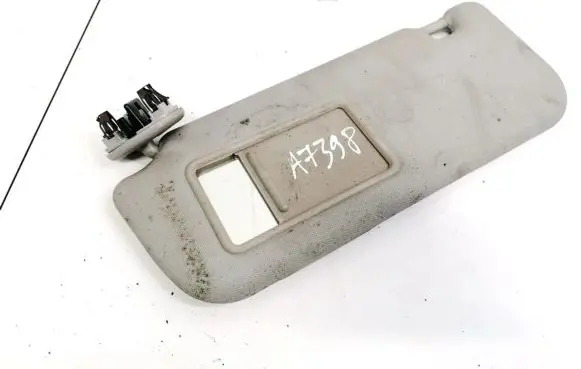 Toyota Avensis T270 Sun visor