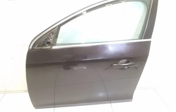 Volvo V60 Front door
