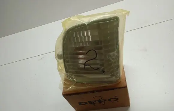 Toyota RAV 4 (XA20) Front indicator light RAV42001M