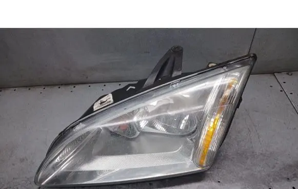 Ford Focus C-MAX Front reflector 4M5113W30AC