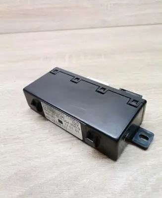 BMW 5 E39 Door control unit/module 6904255