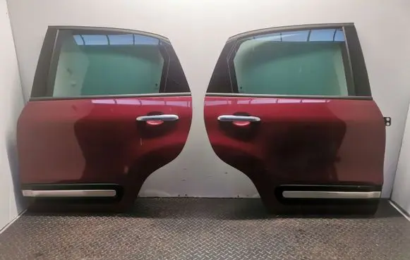 Fiat 500L Rear door 500LDRZWILT