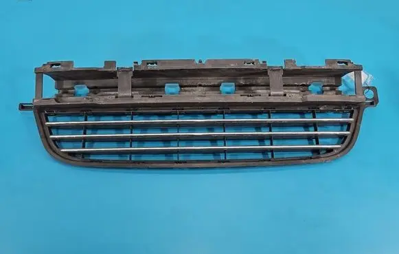 Peugeot 5008 Front bumper lower grill 9686176580 IMPRK1527370