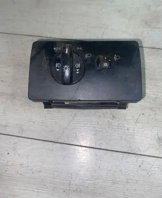 Ford Mondeo Mk III Light switch 1S7T13A024BB