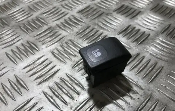 Passenger airbag on/off switch