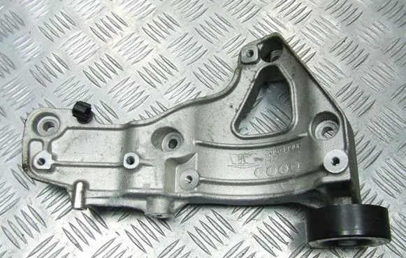 Maserati Ghibli A/C compressor mount bracket 20513390F